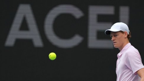 ДИСКВАЛИФИКАЦИЈА ЈЕ БИЛА ЛАЖ! Италијани нису могли више да ћуте о допинг скандалу Јаника Синера