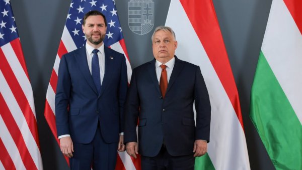 ВИ СТЕ ЈЕДАН ОД... Орбан угостио Венса пред надолазеће изборе (ФОТО)