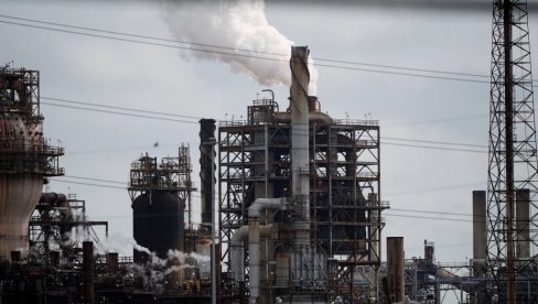 ENERGETSKO PRESTROJAVANJE ZBOG RATA U ZALIVU: Američki saveznici okreću se ruskoj nafti