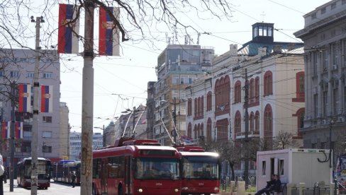 ТОПАО УСКРШЊИ ДАН, ПА ВРЕМЕНСКИ РОЛЕРКОСТЕР: Објављена детаљна прогноза до краја априла, попаљени аларми - Пљускови са грмљавином, па суша