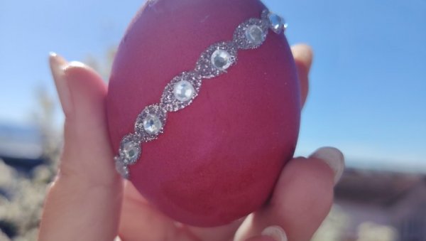 УСКРС НА ТРОМЕЂИ: У сусрет Ускрсу – Празник над празницима