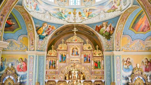 SUTRA JE VELIKI ČETVRTAK: Jedno verovanje uoči velikog praznika se odnosi samo na devojke