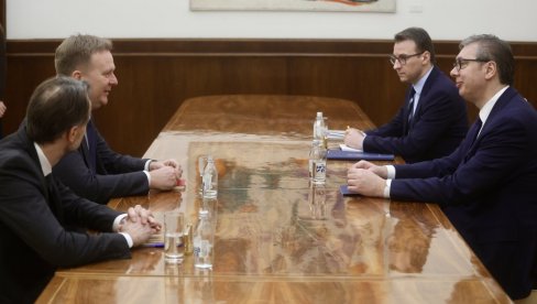 ТАЧНО У 10 ЧАСОВА: Вучић се састаје са Петером Соренсеном