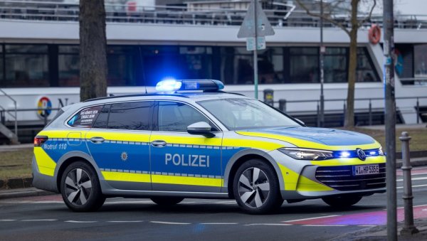 МОНСТРУМ СИЛОВАО УСВОЈЕНУ ЋЕРКУ: За седам година је злостављао чак 973 пута - Пронађено му 160 сати дечје порнографије у телефону