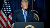 ТРАМП СЕ ОДРЕКАО ОРБАНА ПРЕКО НОЋИ: Председник шокирао новинаре потезом, снимак запалио мреже (ВИДЕО)