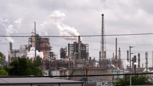 ПРЕСТАНИТЕ ДА СЕ ПОНАШАТЕ МОРАЛНО СУПЕРИОРНО: Фински политичар тврди да ЕУ очајнички треба руска енергија