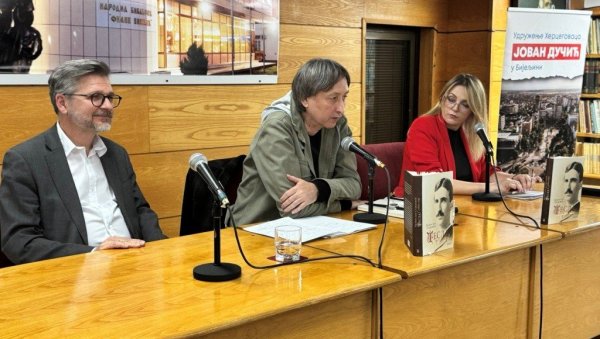 СВЕТЛОСТ О ТЕСЛИ МЕЂУ КОРИЦАМА: Грађане Бијељине одушевила књига о нашем чувеном научнику