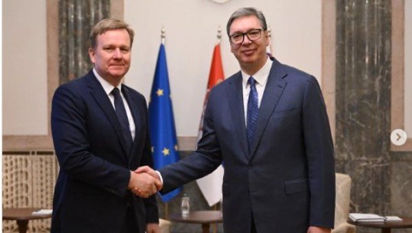 ЈЕДНОСТРАНЕ МЕРЕ ПРИШТИНЕ СТВАРАЈУ ОЗБИЉАН ПРИТИСАК НА СРПСКИ НАРОД: Вучић са Соренсеном о кључним питањима за односе у региону (ФОТО)