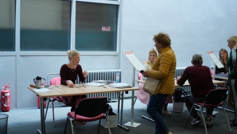 NOVOSAĐANIMA URUČENI UGOVORI O SUBVENCIJAMA ZA ENERGETSKU SANACIJU STANOVA I KUĆA: Bespovratna sredstva dobilo 230 domaćinstava