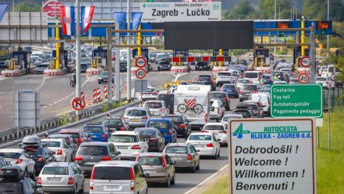ВАЖНО ЗА ВОЗАЧЕ ИЗ СРБИЈЕ КОЈИ ПУТУЈУ У ХРВАТСКУ: Уводи се потпуно нови систем наплате путарине, ево шта то тачно значи