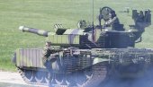 ПОГЛЕДАЈТЕ ВЕЖБУ ОКЛОПНИХ ЈЕДИНИЦА: Гађања из модернизованих тенкова (ФОТО)