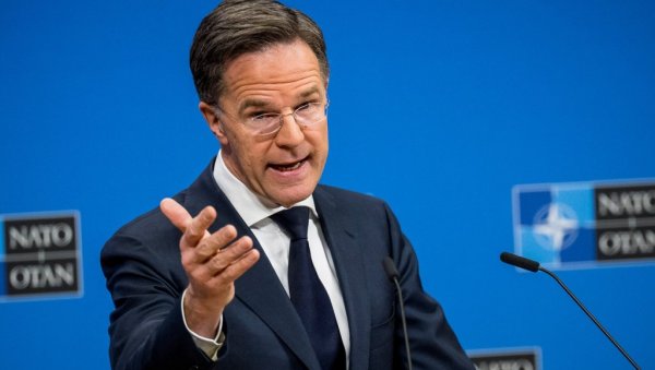 ХЛАДАН ТУШ ЗА УКРАЈИНУ: Ништа од уласка у НАТО, Руте заледио Кијев