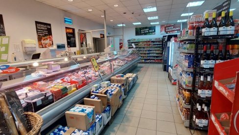 ВАЖНО ПОДСЕЋАЊЕ: Ово је радно време продавница, пошта, апотека за празнике - детаљан списак