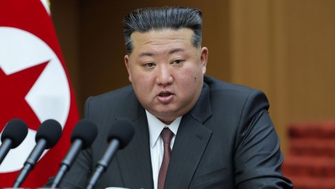 ČESTITKE RUSKOM PREDSEDNIKU: Kim DŽong Un čestitao Putinu 81. godišnjicu pobede u Drugom svetskom ratu