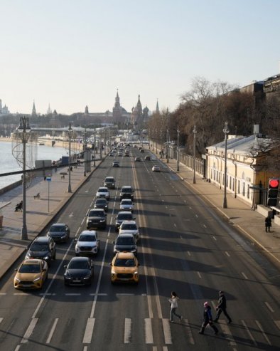 МОСКВА ТВРДИ: Десетине хиљада Украјинаца из Европе и САД заинтересовано за пресељење у Русију