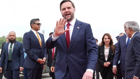 ВЕНС СЛЕТЕО У ПАКИСТАН: Ускоро очи у очи са Аракчијем