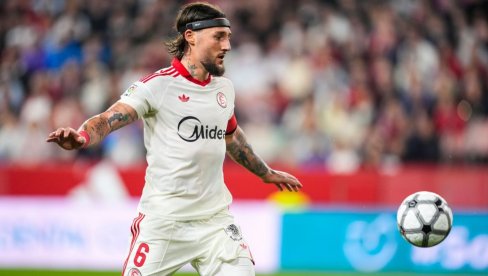 LEGENDA AJAKSA ZOVE SRBINA! Kapiten napušta najtrofejniji klub Lige Evrope!