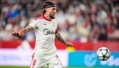 LEGENDA AJAKSA ZOVE SRBINA! Kapiten napušta najtrofejniji klub Lige Evrope!