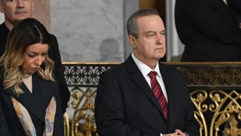 VASKRS JE POBEDA ŽIVOTA NAD SMRĆU Dačić na Vaskršnjoj liturgiji: Neka nas ovaj praznik...