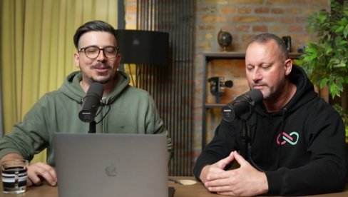 SPREMILI ORUŽJE, HOĆE DA PUCAJU Pristalica opozicije priznao sve: Napiću se, pa ću uveče uzeti pištolj (VIDEO)