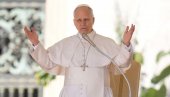 POKAJTE SE PRED BOGOM: Papa Lav oštro upozorio trgovce ljudima koji eksploatišu migrante