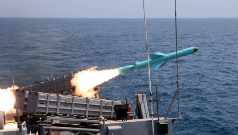 KOMANDANT IRANSKE MORNARICE: Pažljivo pratimo svaki potez američke flote, Trampove pretnje smešne i besmislene