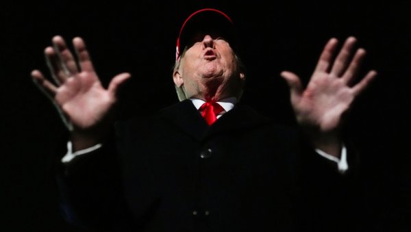 ТРАМП ЈЕ ЛУД! Незадовољство поступцима америчког председника се полако шири, постао им је превелик терет
