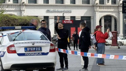 NA ŽENU PALA DRVENA KONSTRUKCIJA: Nesreća na Bulevaru Mihajla Pupina u Novom Sadu