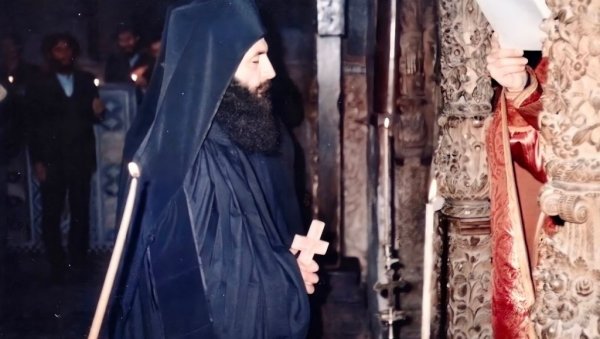 ЈУБИЛЕЈ У ВИСОКИМ ДЕЧАНИМА: Патријарх Порфирије обележио 40 година од монашења (ФОТО)