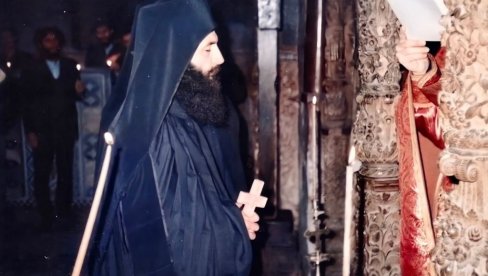 ЈУБИЛЕЈ У ВИСОКИМ ДЕЧАНИМА: Патријарх Порфирије обележио 40 година од монашења (ФОТО)