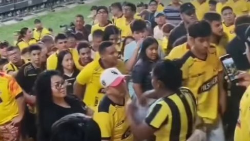 Uznemirujući snimak: Žena došla na utakmicu i videla muža s ljubavnicom, a onda... (Video)