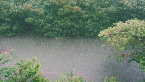 Stižu nam pljuskovi i grmljavina: Ovi delovi Srbije biće prvi na udaru nevremena