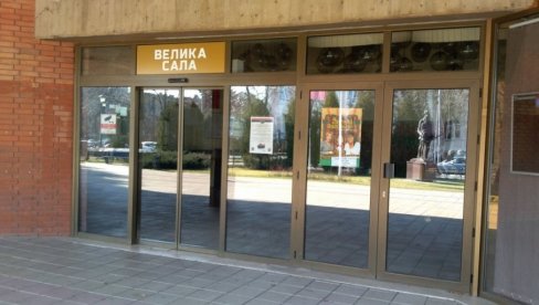 Аматери на сцени: У Пожаревцу сутра представа „Полтрон“ Синише Павића