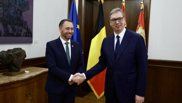 Вучић угостио Прева: У току важан састанак (ФОТО)