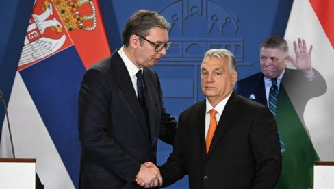 Суверенитет, савезништва и контрола наратива