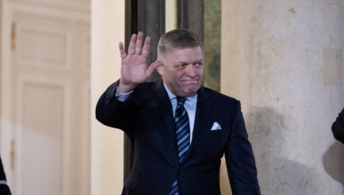 Фицо путује на прославу Дана победе: Литванија и Летонија неће дозволити прелет авиона Словачког премијера ка Москви