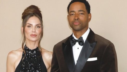 Nina Seničar se pojavila na premijeri gde je sve vrvelo od svetskih zvezda: On izgleda kao milion, a ona kao milijardu dolara