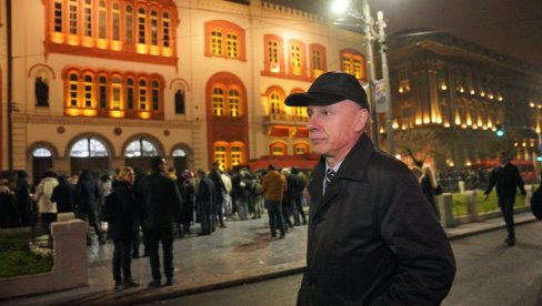 ЗА САМО ЧЕТИРИ ГОДИНЕ ПОЛИТИЧАР ЂОКИЋ СРОЗАО УНИВЕРЗИТЕТ ЗА 177 МЕСТА: Урош Пипер поделио најновије шокантне податке (ВИДЕО)