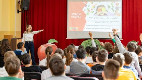 Od edukacije u školama do podkasta: Kako platforma „ZDRAVA HRANA SVAKOG DANA“ podstiče zdravije izbore svih generacija