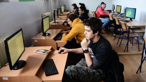 Takmičenje u znanju: Mladi talenti u ETŠ Zemun