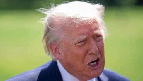 Трампова министарка дала оставку: Цела породица под истрагом - мужу забранили улазак у министарство