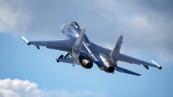 КОЛИКО ЈЕ ВЕРОВАТНО  ДА ЈЕ УКРАЈИНСКИ F-16 РАСТУРИО РУСКИ СУ-35! Амерички генерал шокирао свет: „Ово је историја!“
