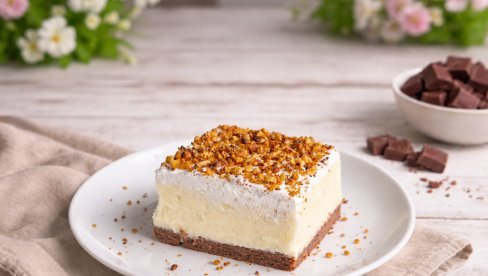 ГРИЗ КОЦКЕ: Кремасти десерт који се топи у устима