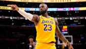 Леброн Џејмс је газда Лос Анђелеса! Лејкерси повели против Хјустона