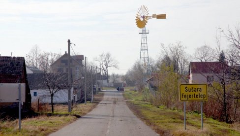 Ajfelovo čudo usred banatskog peska: Vrščani obnavljaju stogodišnju vetrenjaču u selu Šušara, koja je služila za vodosnabdevanje