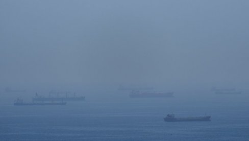 Америчка блокада ипак није зауставила проток нафте: Иран за девет дана извезао 10,7 милиона барела црног злата