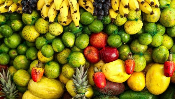 Дијабетичари, опрез: Ове три врсте воћа садрже највише шећера, а ево које има у себи највиши ниво угљених хидрата