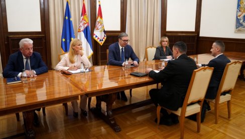 Консултације председника Вучића са странкама: Завршен разговор с Алтернативома за промене, следи Уједињена сељачка странка