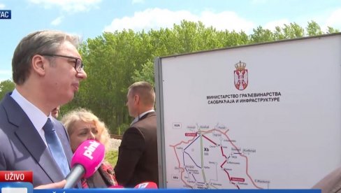 Вучић у Томашевцу, на отварању новог железничког моста на Тамишу: Битно је да се ради, али је подједнако важно то што смо га урадили сами