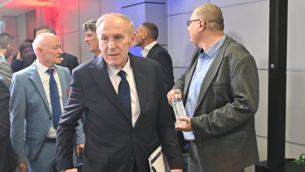 ДРАГАН ЏАЈИЋ У ШОКУ: Овако је реаговао када је чуо да је умро Владимир Цветковић са којим је одвео Звезду на кров Европе